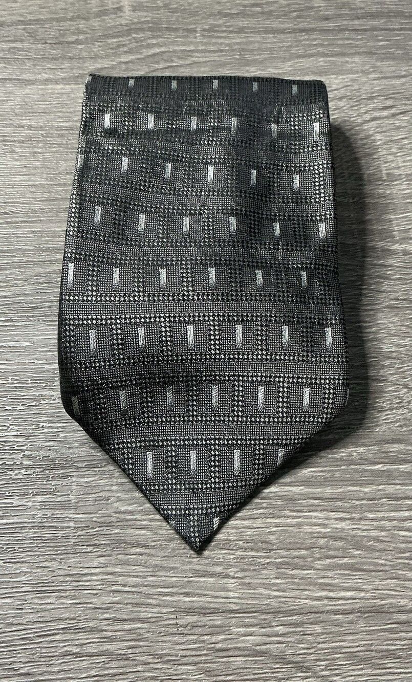 Bergamo New York Geometric Tie Pure 100% Silk Handmade Gray 62 Inch